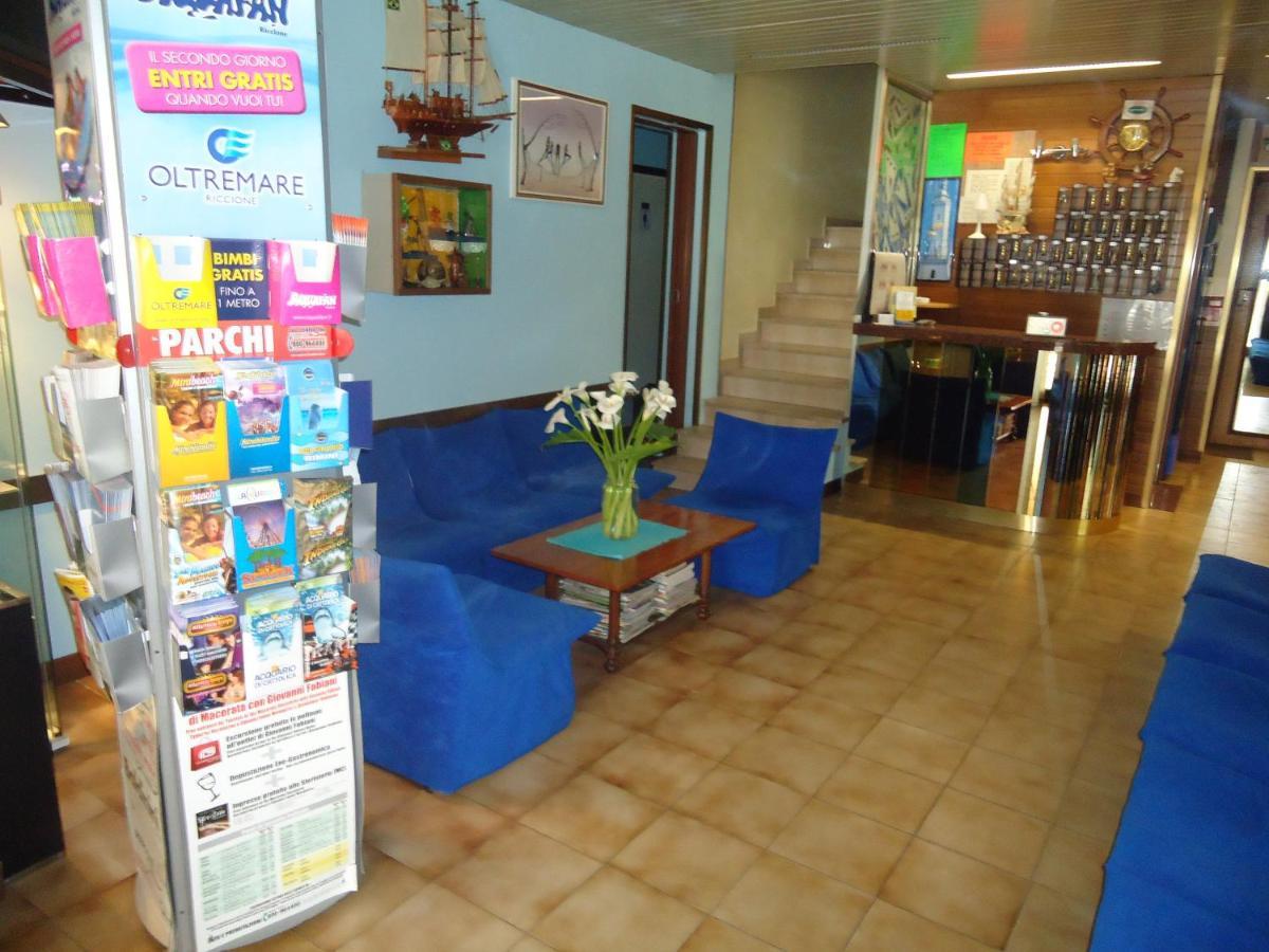 Hotel Castellani Rimini Extérieur photo